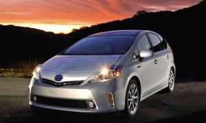 2015-Toyota-Prius-fotosdcarros